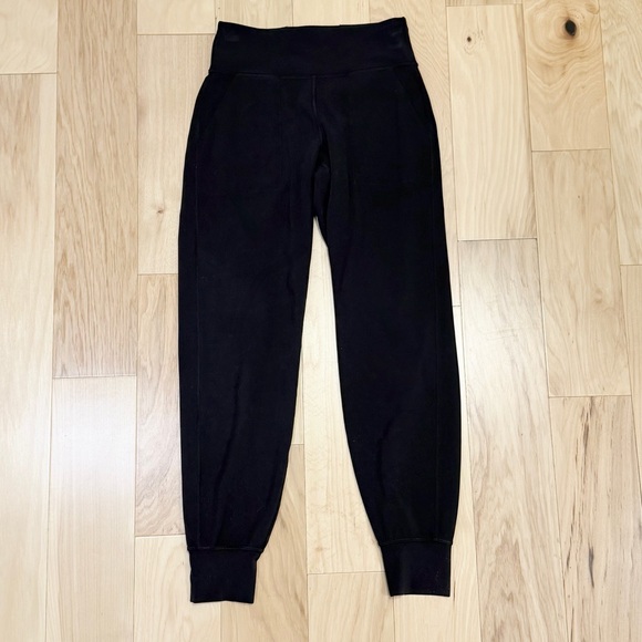 Lululemon Women’s Align High-Rise Jogger *Full Length - Picture 2 of 5